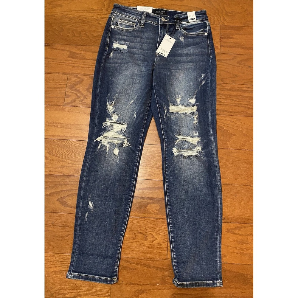Judy Blue Women's Boyfriend Fit Sustainable Cool Denim Jeans 7/28 NEW WITH TAGS!
